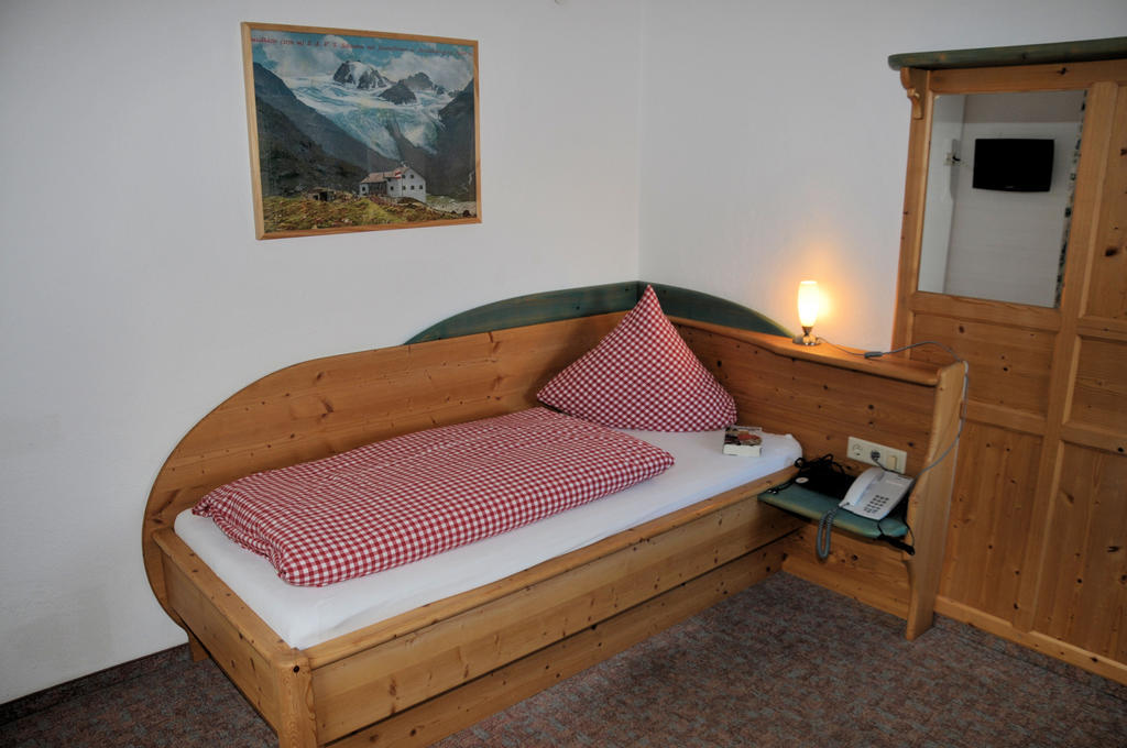 Pension Belvedere Galtür Oda fotoğraf